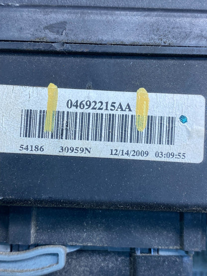 2009 Jeep Grand Cherokee Fuse Box Relay Panel 04692215aa AD7310 DG6