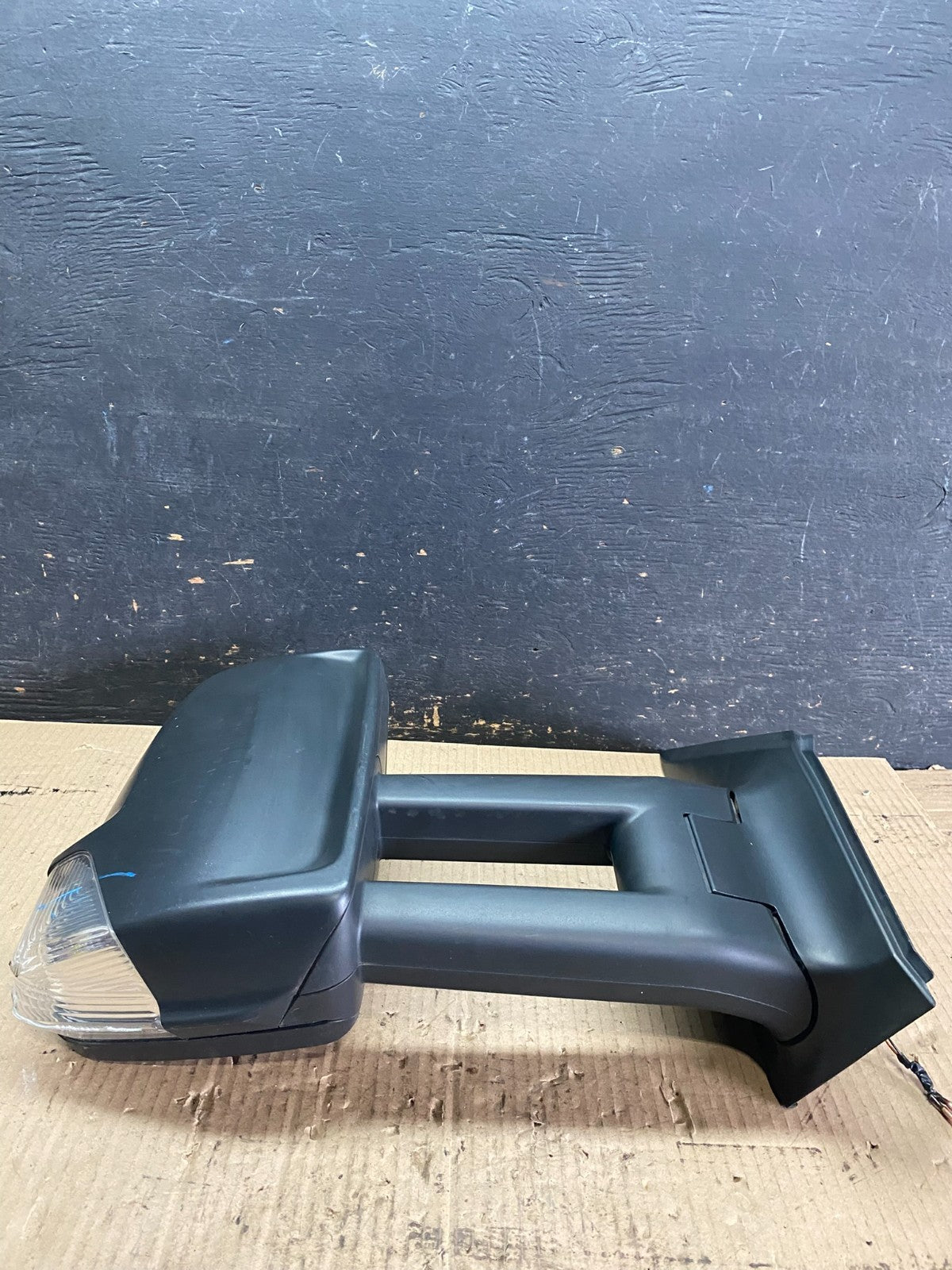 2007 to 2017 Mercedes-Benz Sprinter Right Passenger View Door Mirror Q3139 DG8
