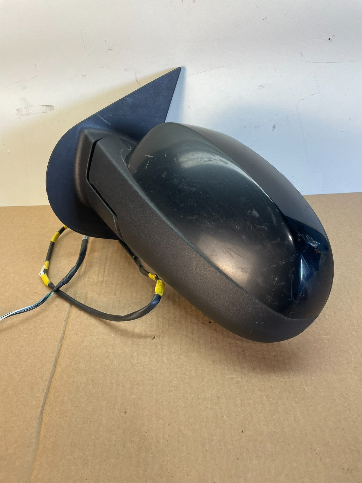 2007 to 2013 Chevrolet Tahoe Silverado Suburban Left Driver Mirror AG2698 MS1