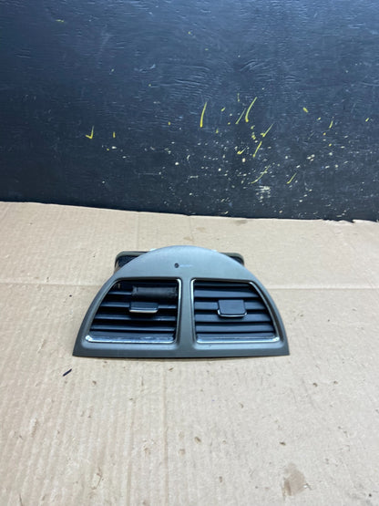 2010 2011 2012 Lexus ES350 Front Center Dashboard Air Vent OEM Y2296 DG0