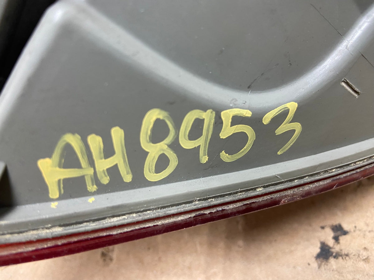 2011 2012 2013 2014 Nissan Murano Left Driver Lh Side Tail Light AH8953 LK7