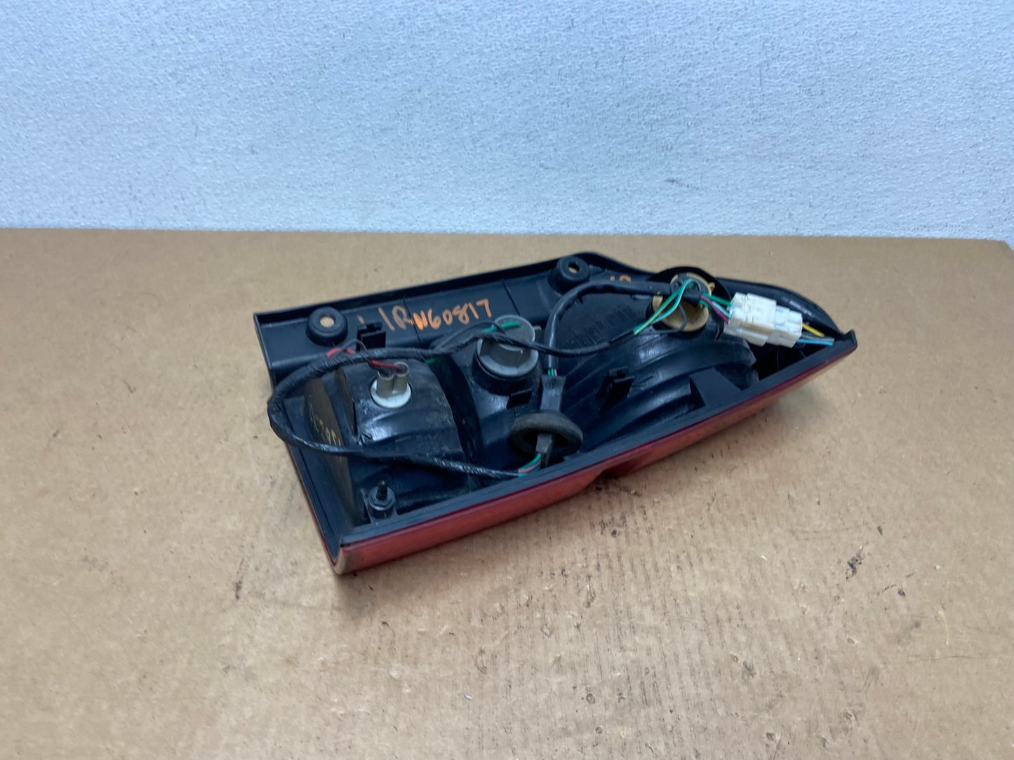 2005 to 2012 Nissan Pathfinder Tail light Left Driver Lh Side AC2951 LK6