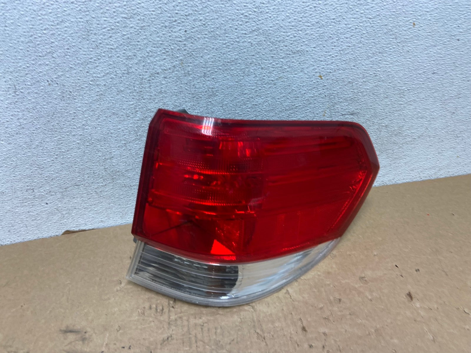 2008 2009 2010 Honda Odyssey Right Passenger Side Tail Light AF8021 LK0