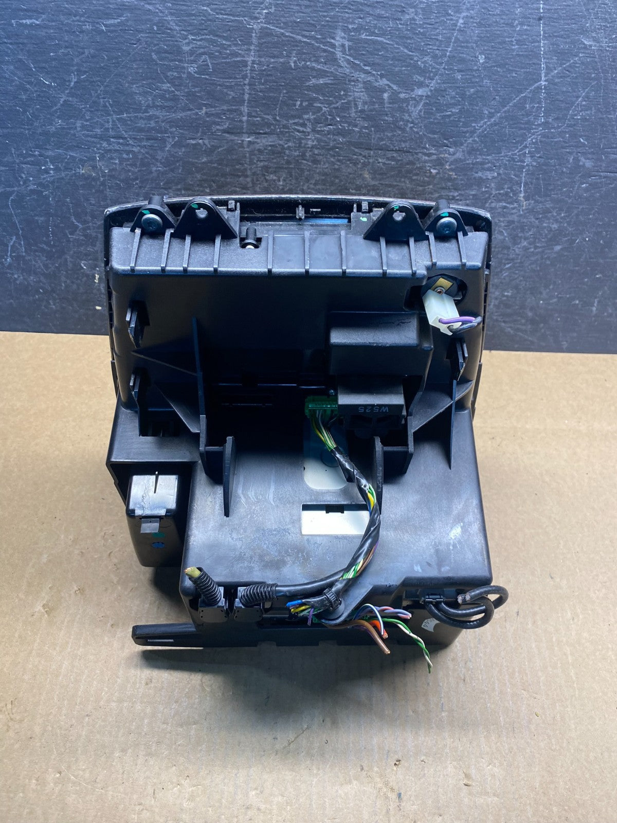2005-2009 Volvo S60 Climate Control Radio Bezel Panel Trim ag7386 DG4