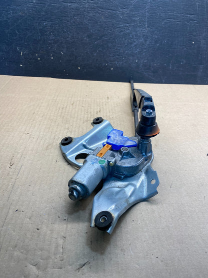 2010 to 2014 Subaru Outback Rear Windshield Wiper Motor AG96594