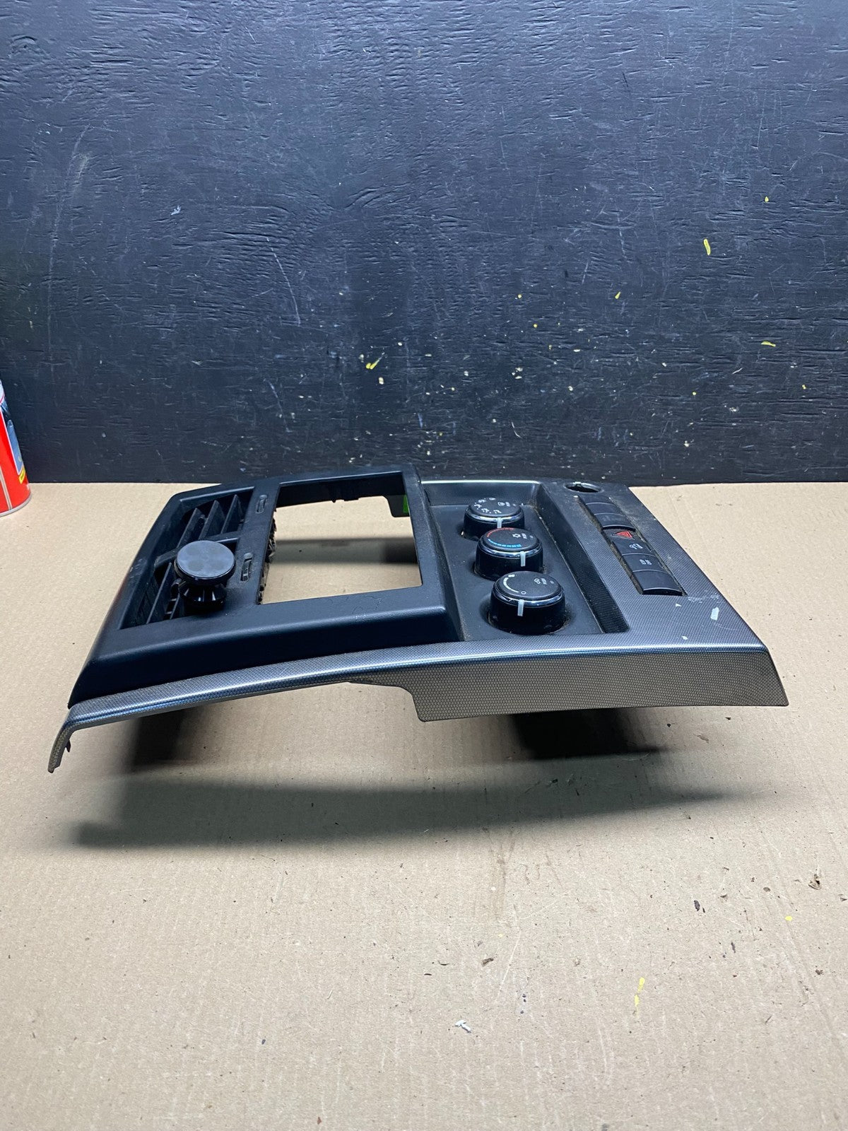 2008 to 2012 Jeep Liberty Dash Climate Temperature Control Radio Bezel Q6928 DG2