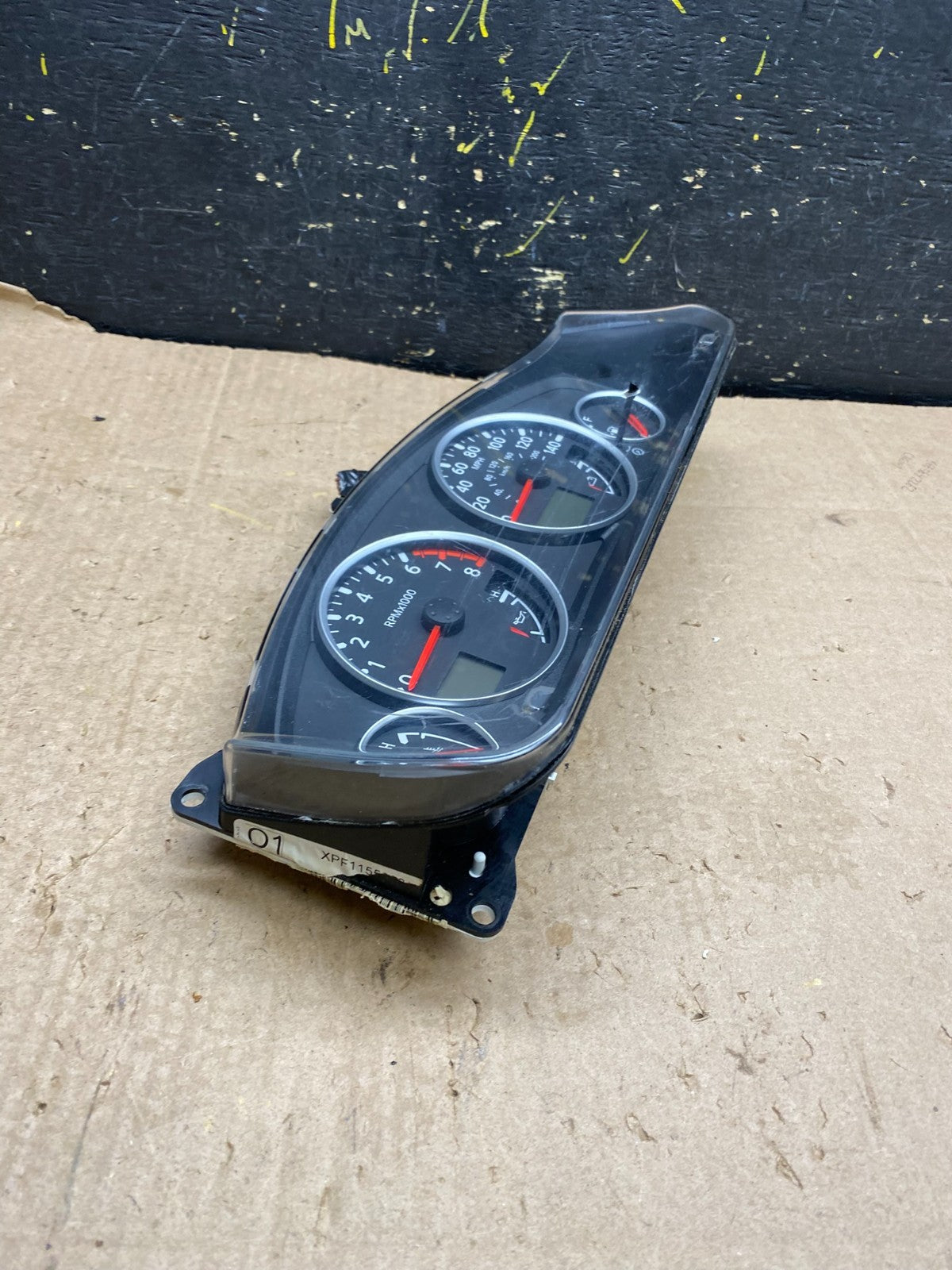 2005 Nissan Pathfinder Speedometer Cluster Gauge Z1766 DG2