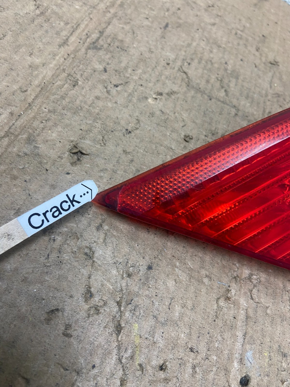 2003 to 2004 Toyota Avalon Left Driver LH Side Inner Tail Light OEM AA3605 PS3