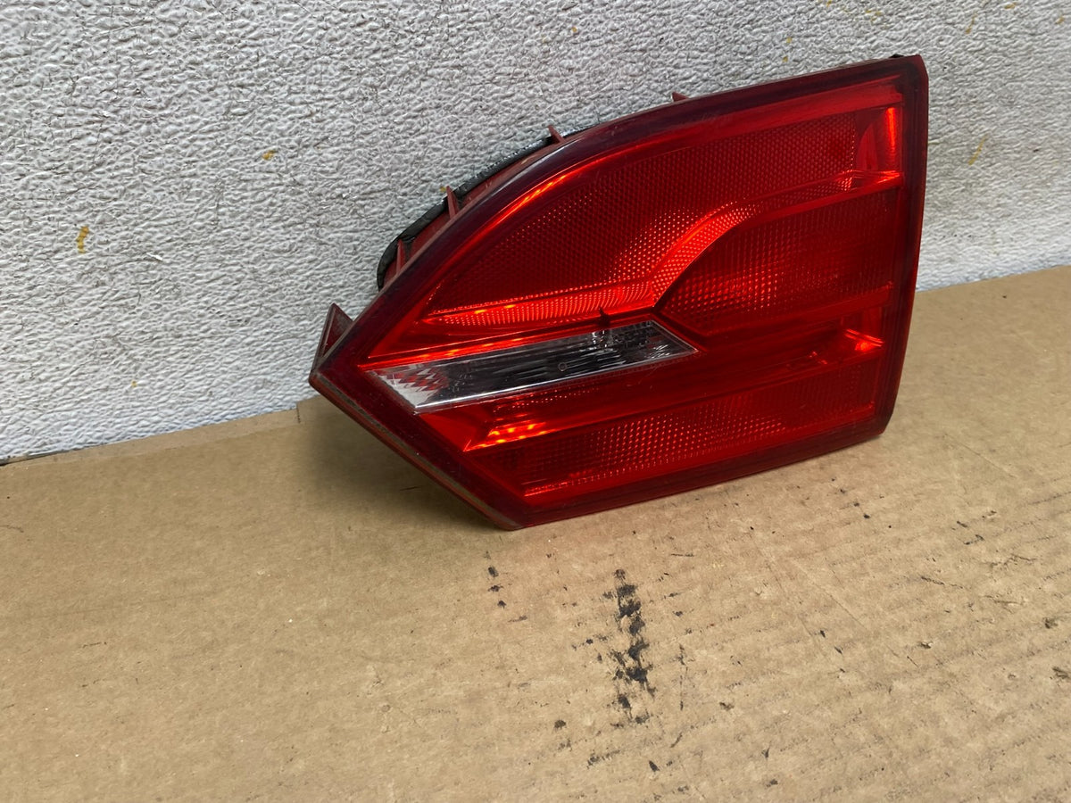 2011-2014 Volkswagen Jetta Right RH Inner Trunk Tail Light AH8108 DW1
