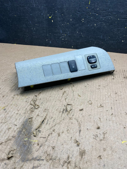 2011 to 2014 Toyota Sienna Upper Left Dash Control Panel Cover Switch Q9404 DG3