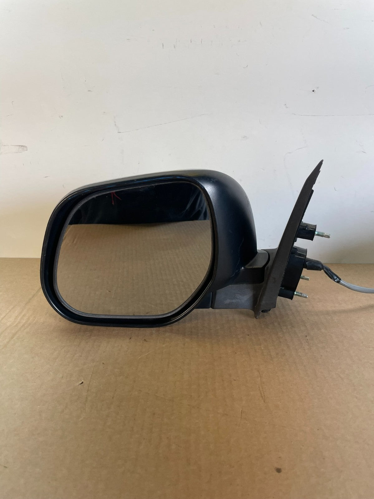 2007 - 2009 Mitsubishi Outlander Left Driver Door Power Mirror AG2682 MS9