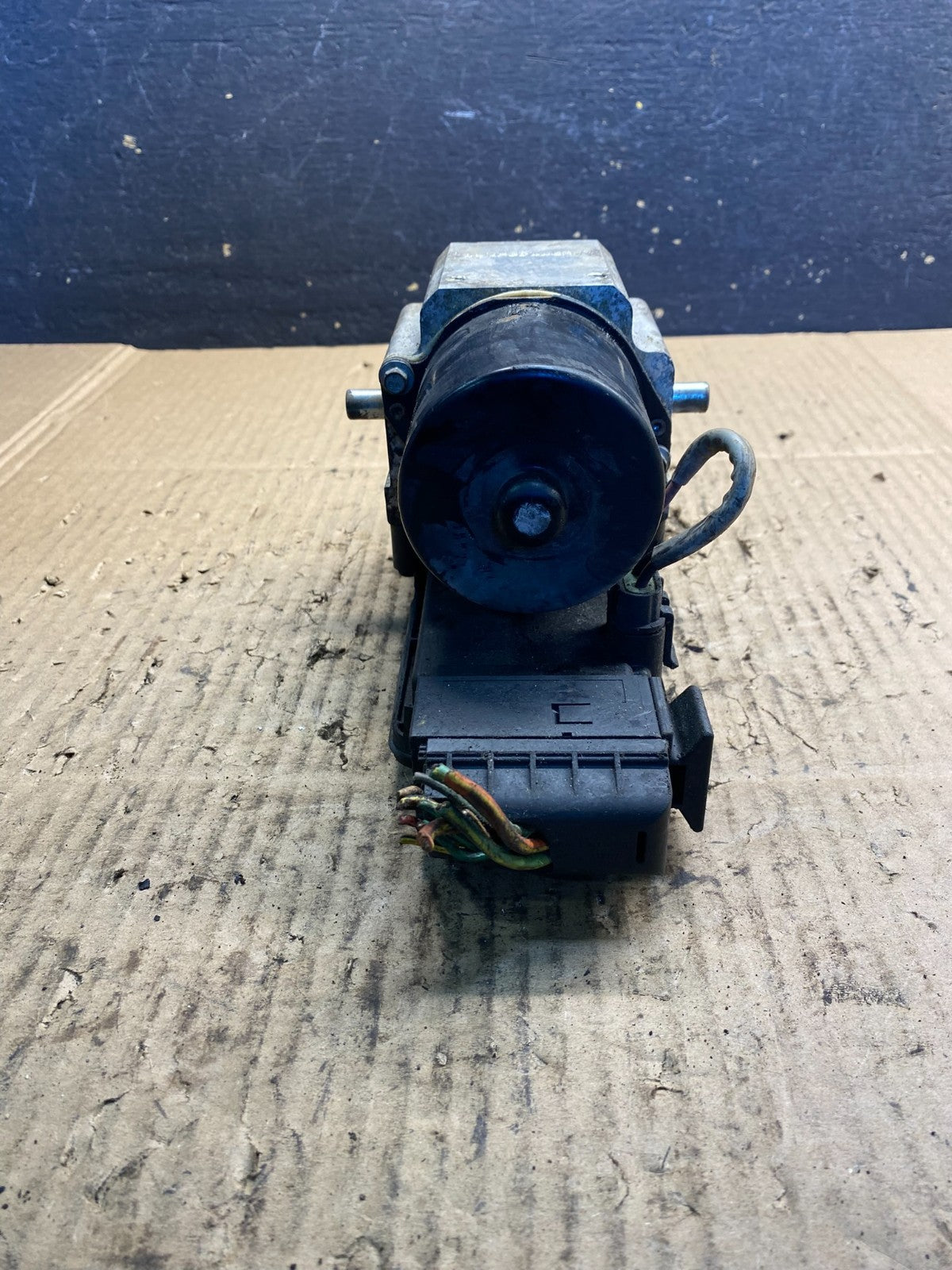 2006 2007 Ford E250 E350 Econoline Anti-Lock ABS Antilock Brake Pump ab2805 DG5