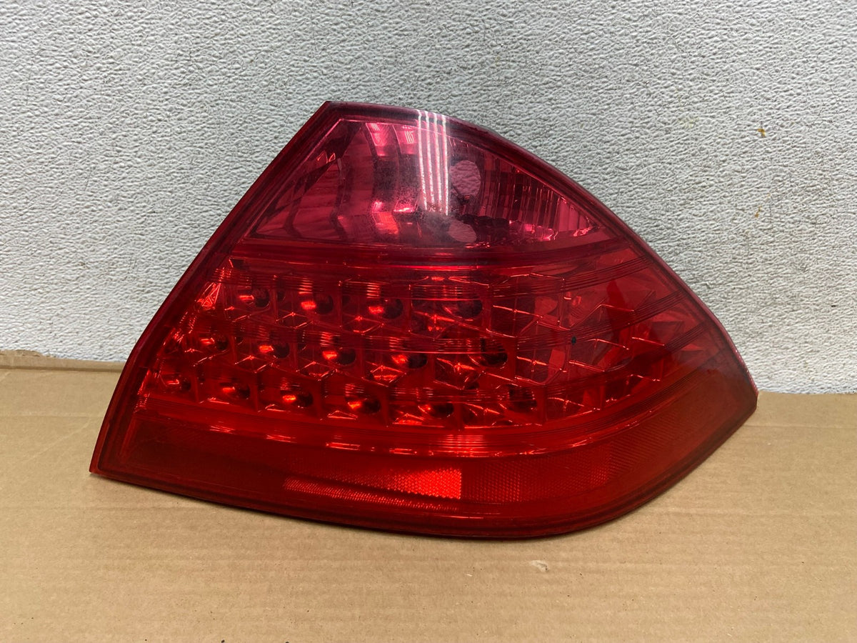 2006 - 2007 Honda Accord Right Passenger Side Tail light AG9138 LK0