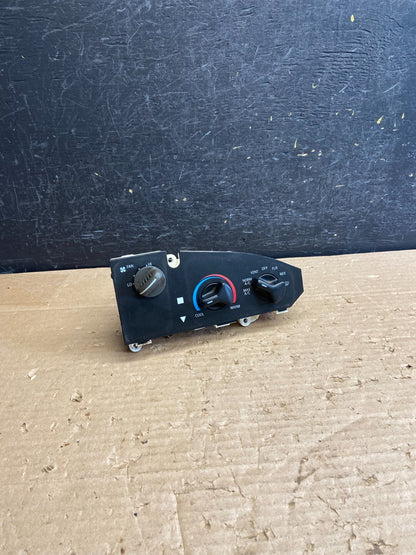 1997-2014 Ford Van Econoline E150 E250 Heater Climate Fan Control AG8570 DG0