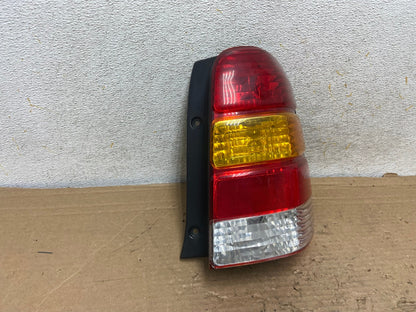 2001 to 2007 Ford Escape Right Passenger RH Side Tail Light AH9204 LK1