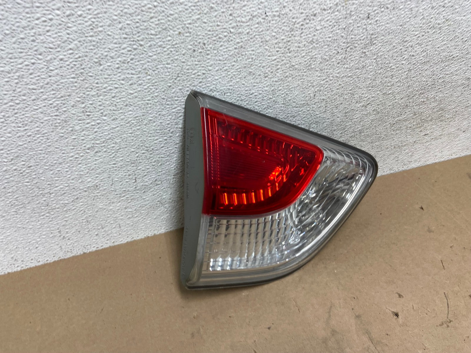 2013 to 2016 Nissan Pathfinder Left Driver Inner Tail light AE6816 LK2