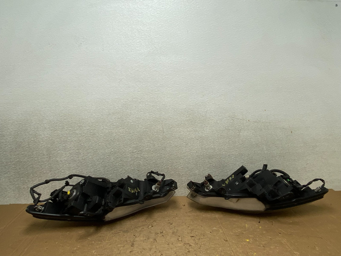 Halogen 2011 2012 2013 2014 Nissan Murano Headlights Left+Right Oem V8192 DW11