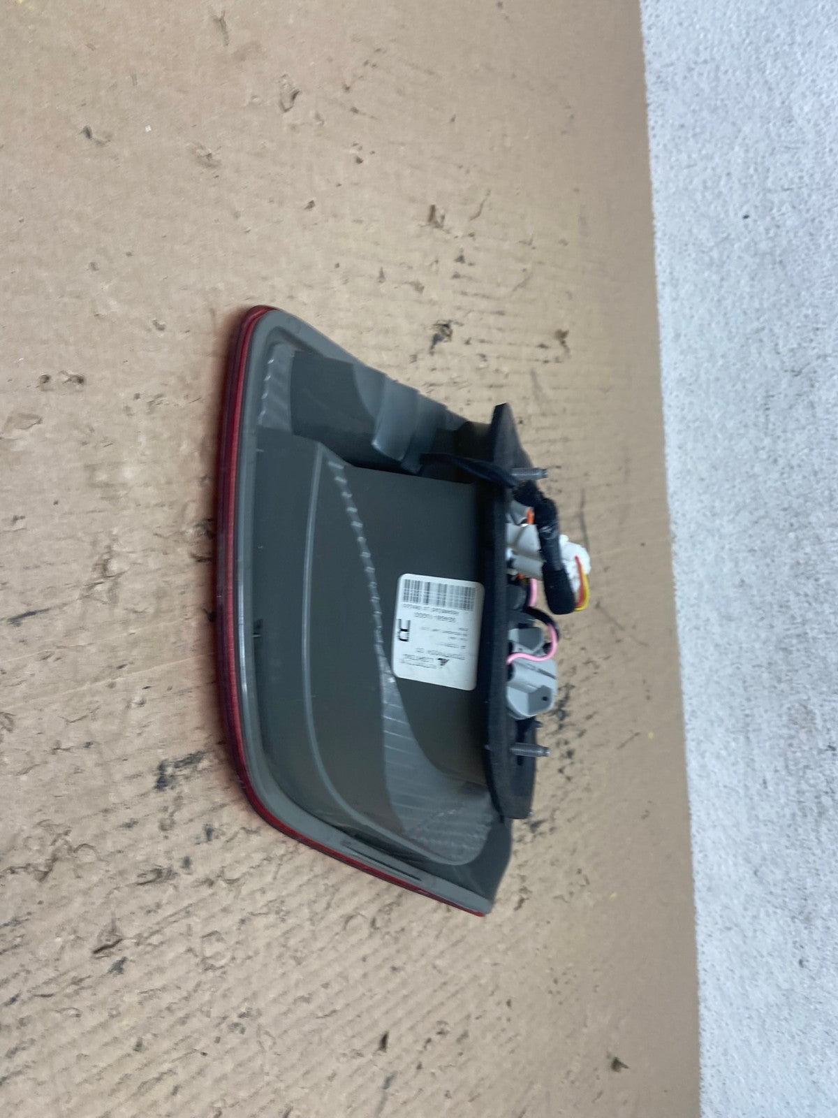 2011 2012 2013 Kia Sorento Right Passenger Inner Tail Light AF7135 LK5