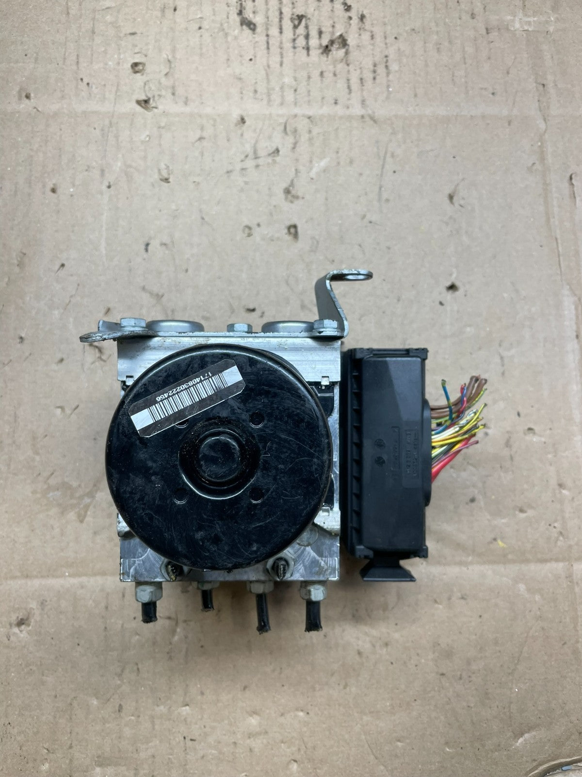 2006 BMW 325i ABS Anti-Lock Brake Pump 6774930-01 OEM R1777 DG5