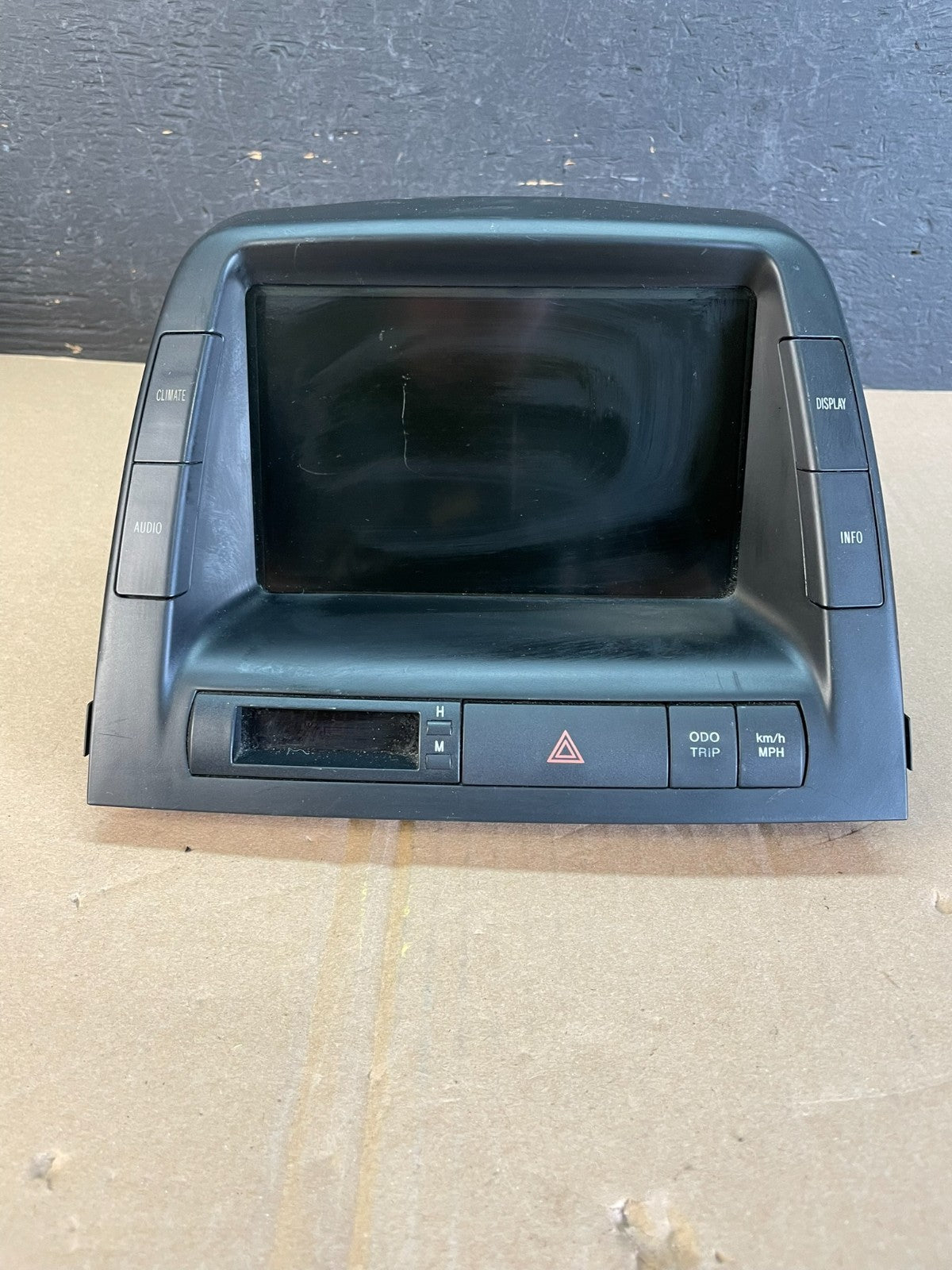 2004 to 2005 Toyota Prius Radio Stereo Receiver Screen Display AD5937 DG0