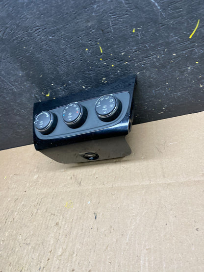 2011 - 2014 Chrysler 200 Heater AC Climate Switch Temperature Control T4959 DG1
