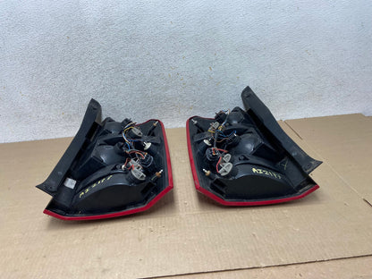 2005 - 2009 Land Rover LR3 Left+Right Side Tail Lights AI2177 LK7