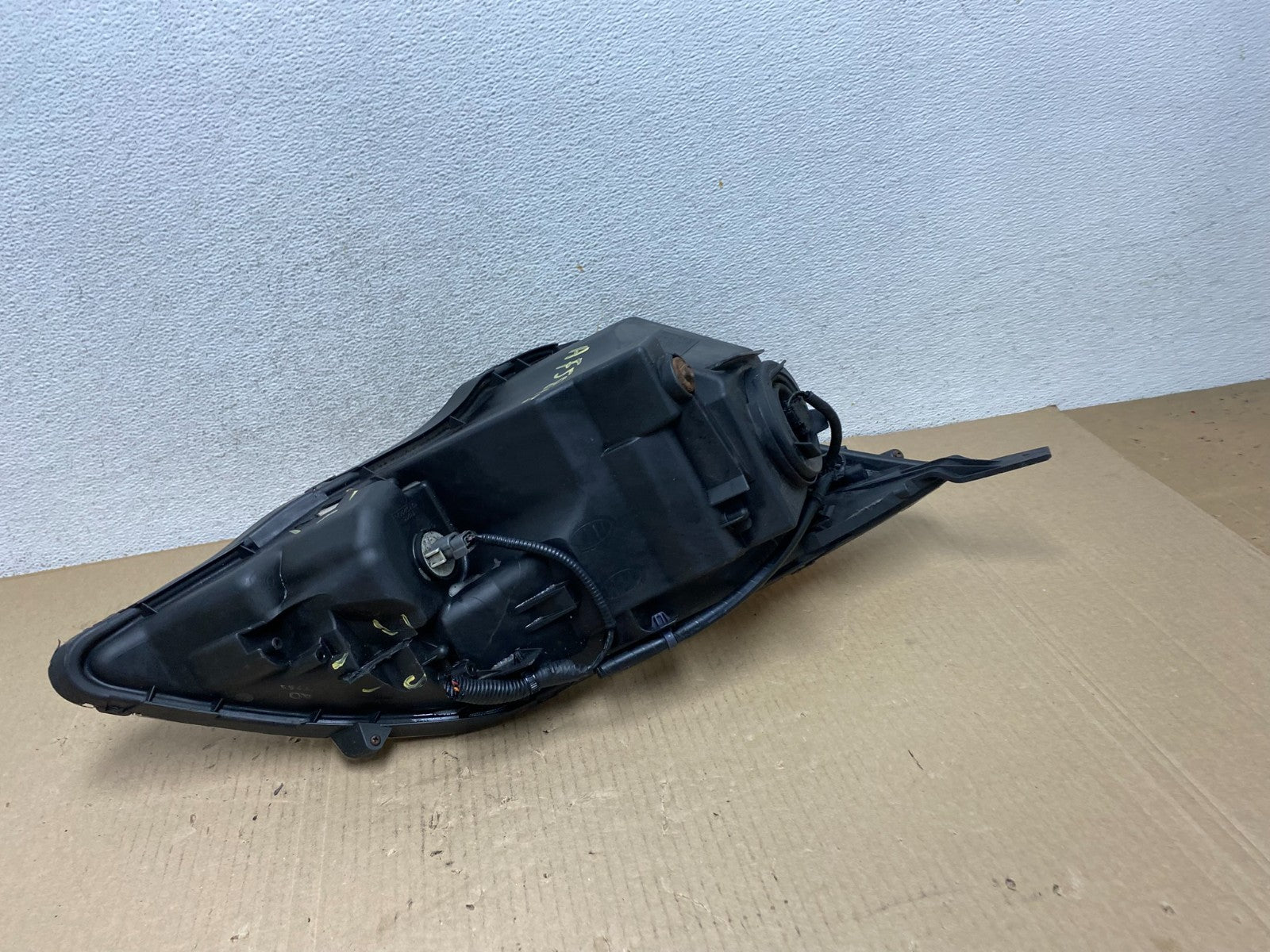 2007 to 2011 Honda CR-V Crv Left Driver LH Side Headlight Halogen AF5845 DW8