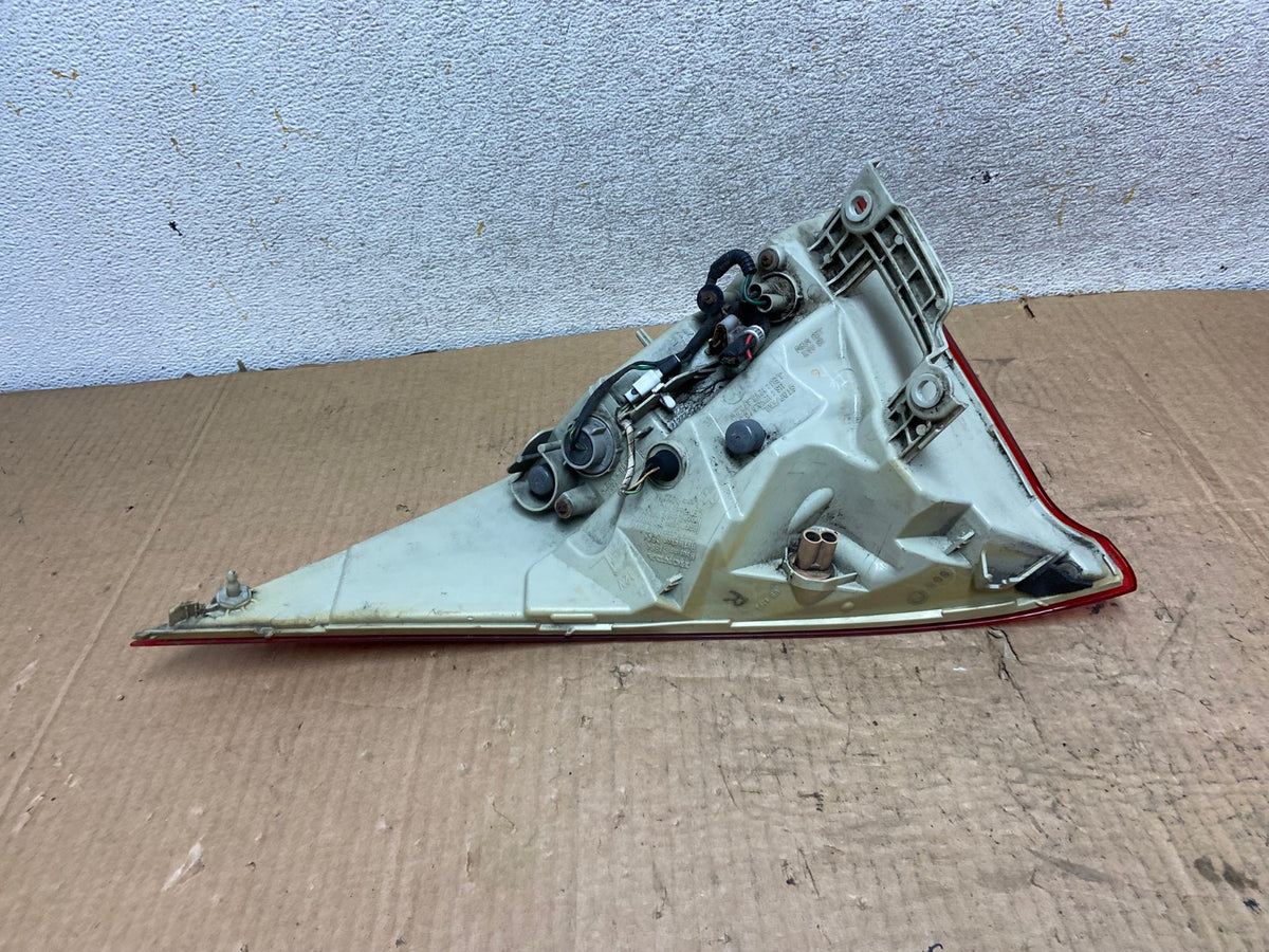 2010-2011 Honda Insight Left Driver LH Side Tail Light AI8238 LK4