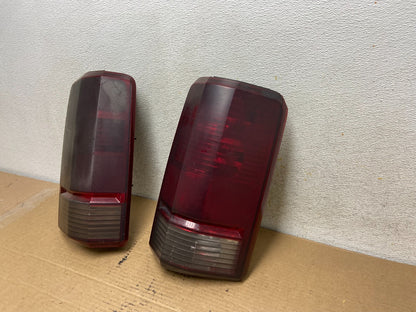 2007 - 2011 Dodge Nitro Left+Right Side Tail Lights AH4074 DW2