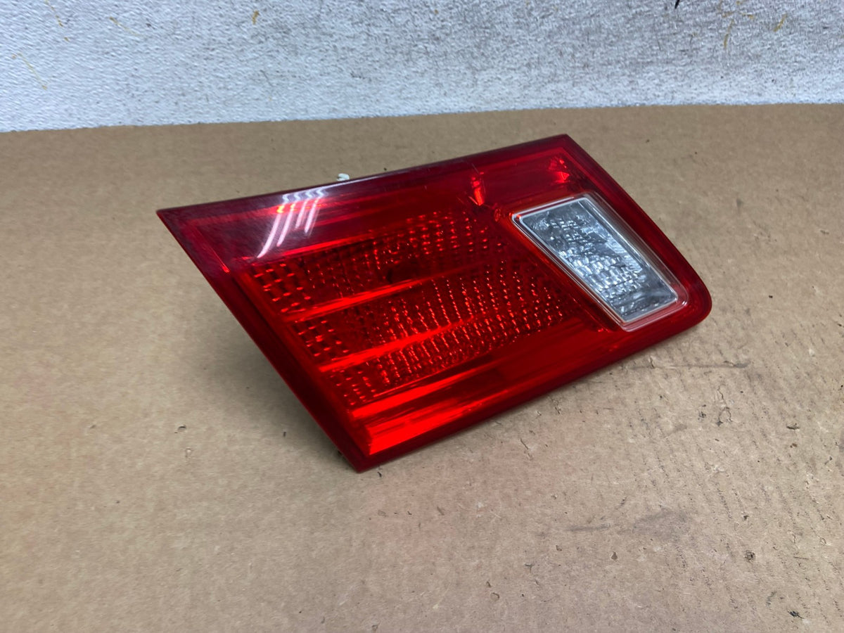 2007 2008 2009 Lexus Es350 Left Driver Lh Inner Tail Light AI3328 LK2