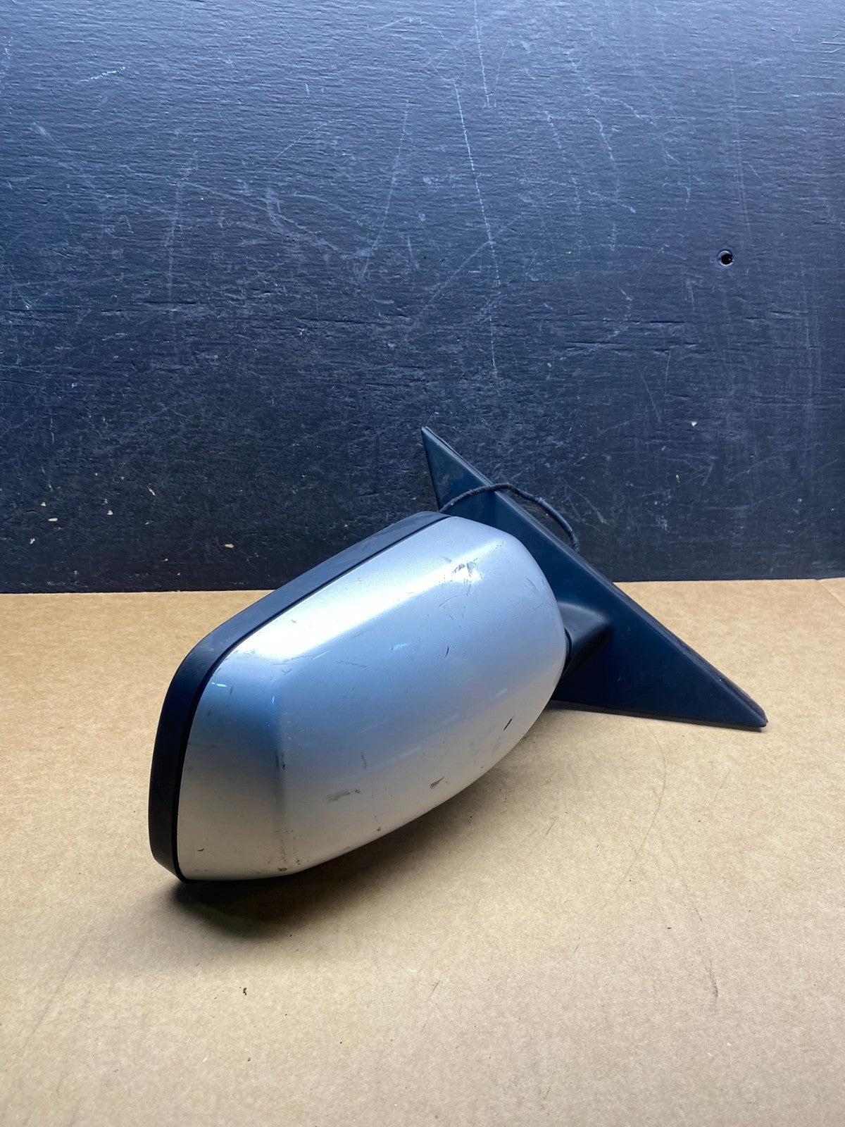 2004 - 2006 BMW 5-Series 525i 530i Right Passenger Door View Mirror AH7063 DW1