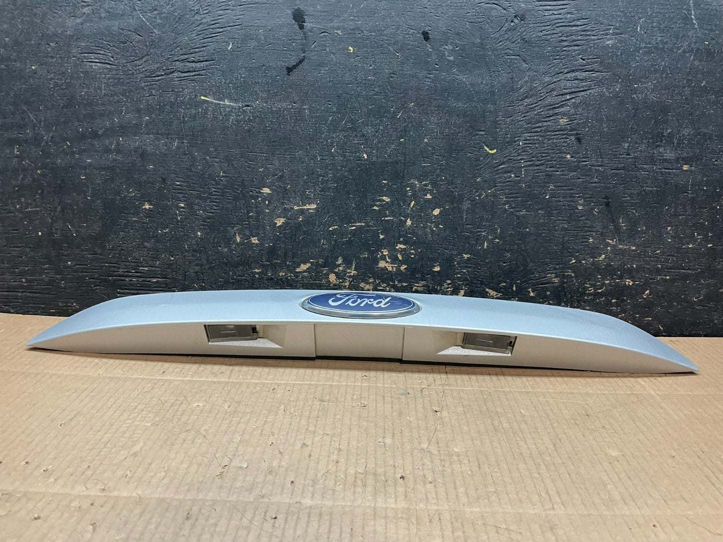 2013 to 2016 Ford Escape Rear Trunk Molding W/O Camera Oem y1790 DG4