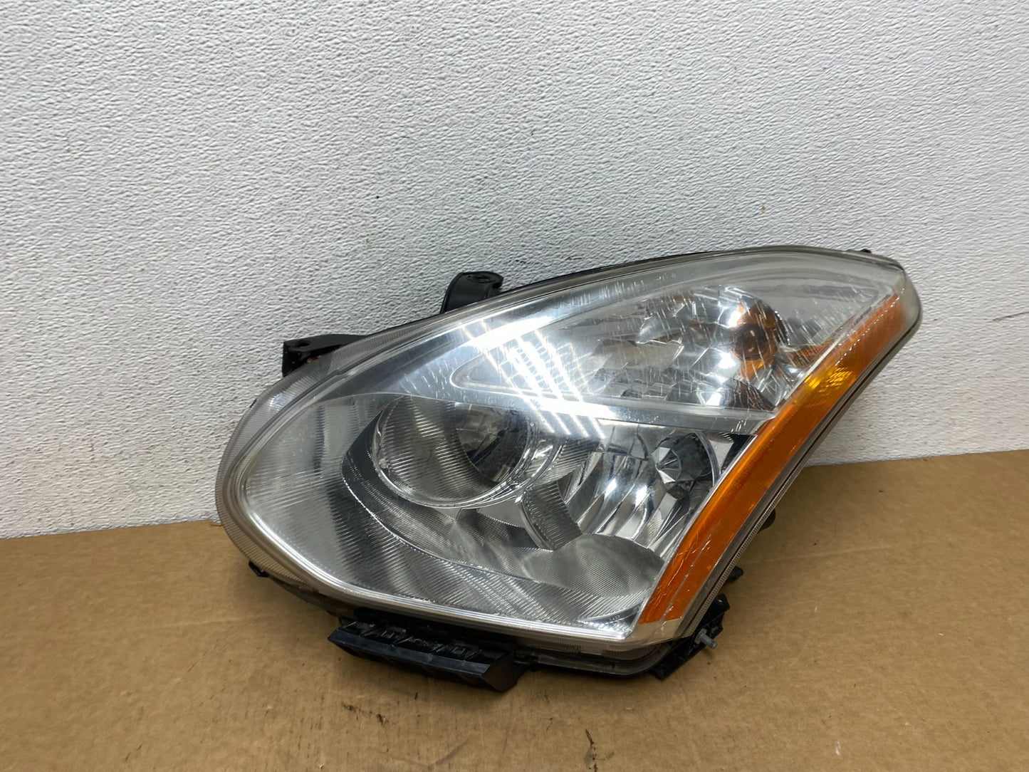 2008 to 2013 Nissan Rogue Left Driver LH Halogen Headlight DEPO AD5489 DW0