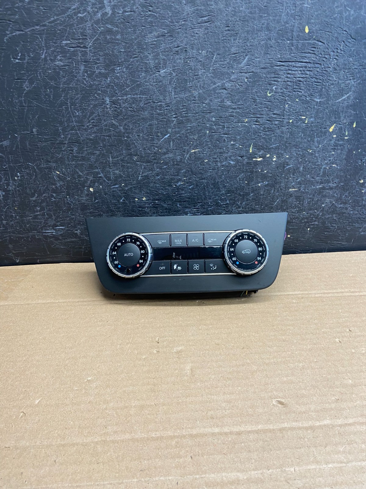 2013 to 2018 Mercedes GL350 GL450 Climate Control Bezel Wood Switch AG5070 DG0