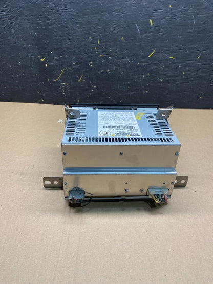 2008 2012 Nissan Pathfinder Armada AM FM CD Radio Receiver OEM T1238 DG3