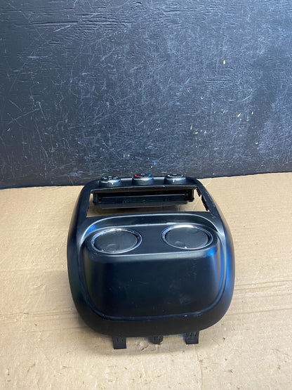 2011 to 2017 Jeep Patriot Dash Climate Temperature Control Radio Bezel AF2042 DW3