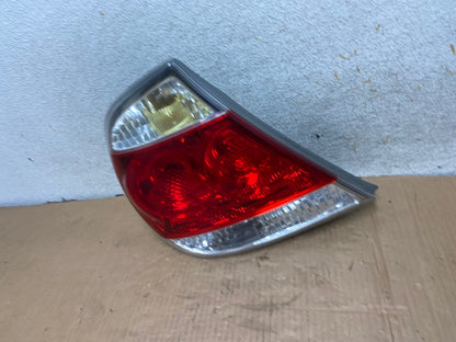 2005 to 2006 Toyota Camry Tail Light Left Driver Lh Side AI7018 LK1