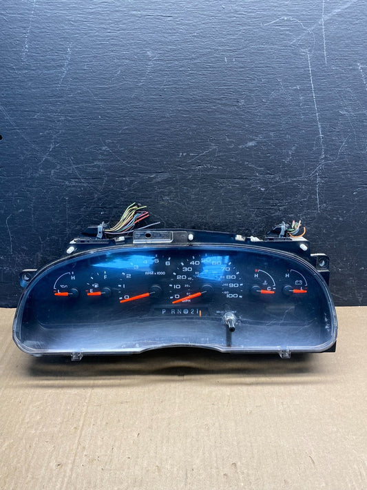 2006 Ford E350 Gauge Speedometer Cluster AE7611 DG0