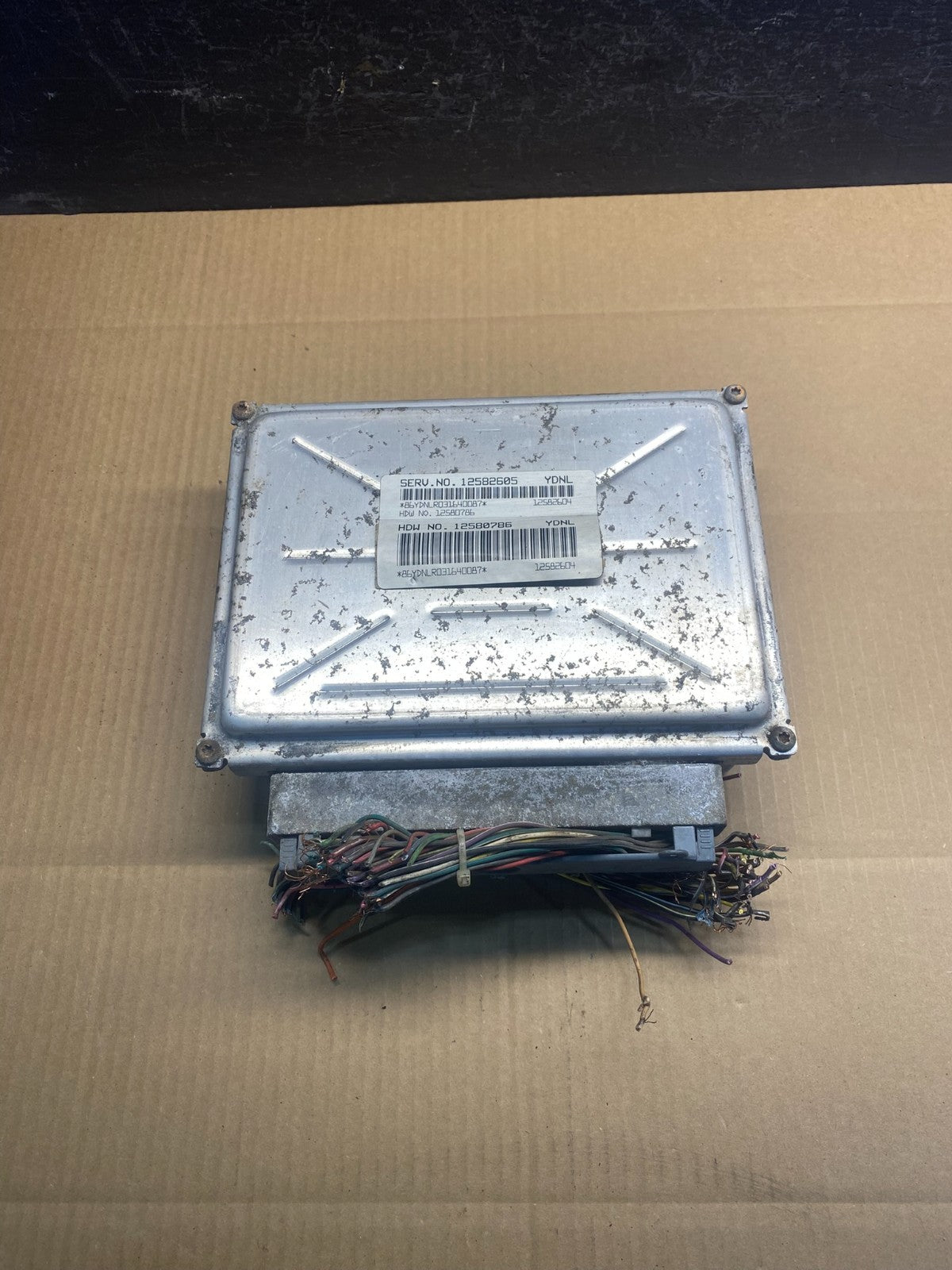 2003-2006 Chevrolet Tahoe Silverado Engine Control Unit Module ECM ECU AC9028 DW0