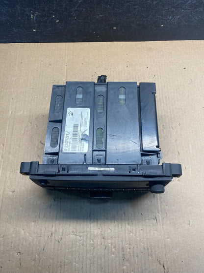 2015-2024 Chevrolet Express GMC Savana Radio AM FM mp3 Aux Input AE7731 DW3