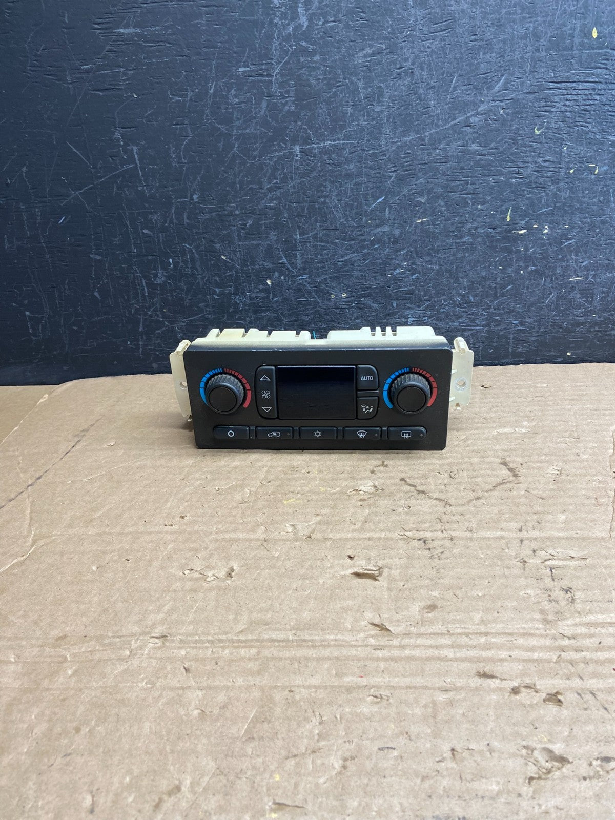 2003 to 2006 Chevrolet Silverado HVAC Heater Climate Control Module AF2179 DG0