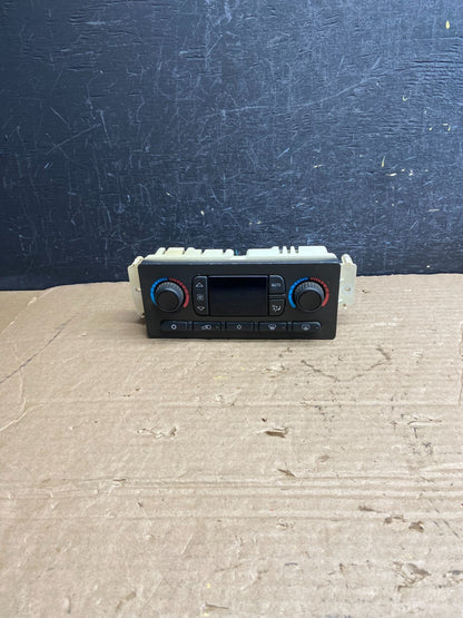 2003 to 2006 Chevrolet Silverado HVAC Heater Climate Control Module AF2179 DG0