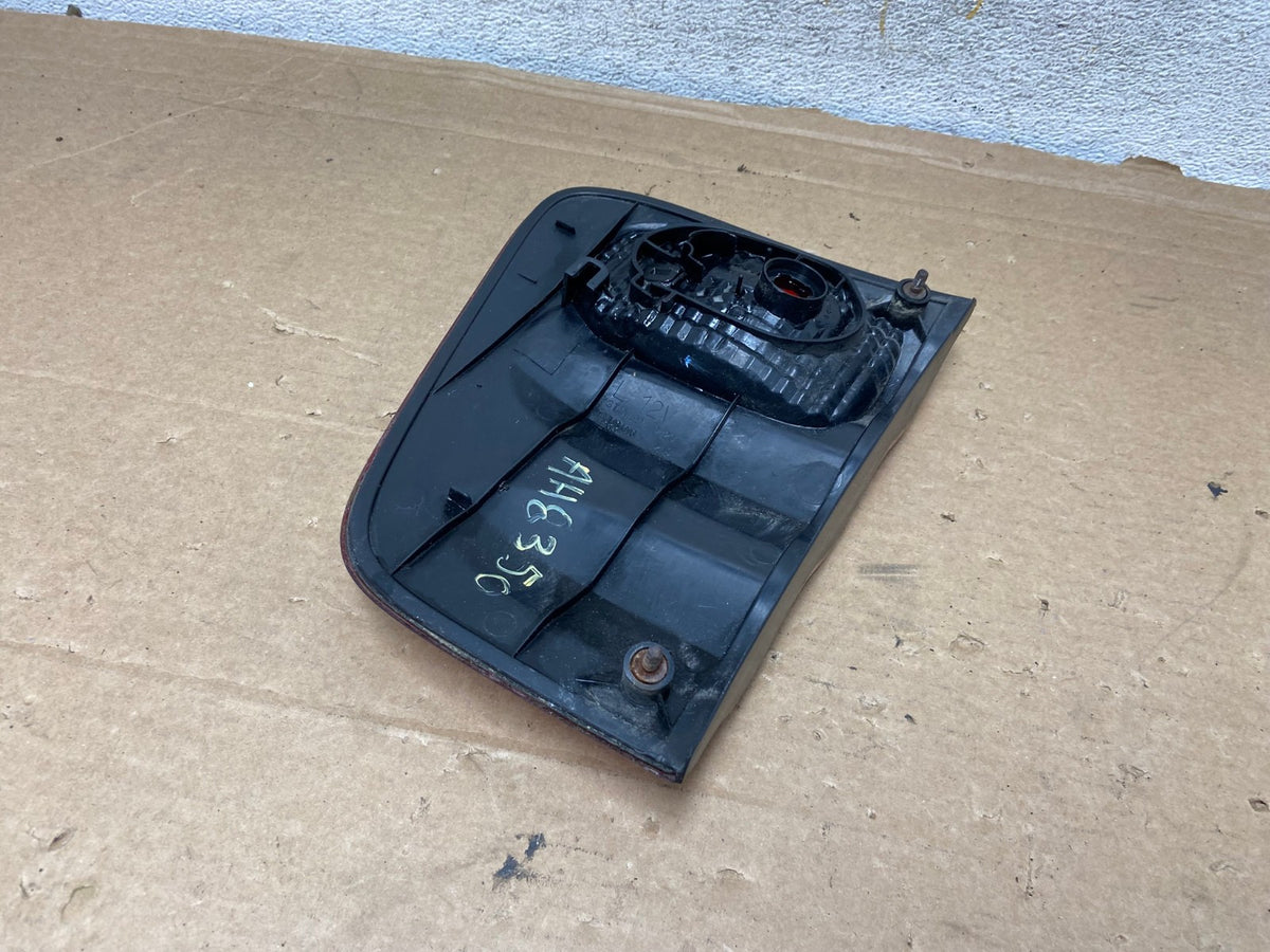 2001- 2004 Toyota Sequoia Driver Left Side Tail light Inner AH8350 LK3