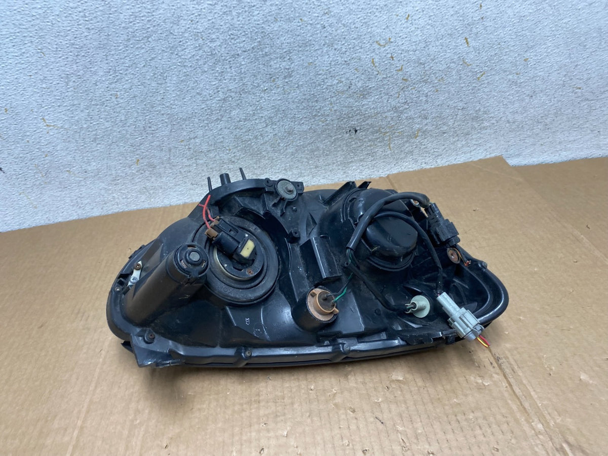 2004 to 2005 Subaru Impreza Left Driver LH Side Halogen Headlight AI4456 DW8