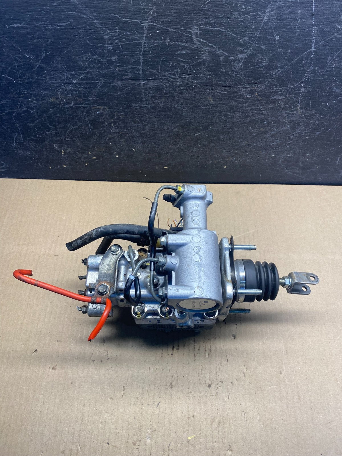 2010 - 2015 Toyota Prius ABS Brake Pump Anti Lock Module ah1708 DG0