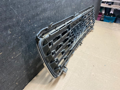 1994 to 1997 Audi 80 Cabrio Convertible Upper Front Grill Grille x7611 DG5