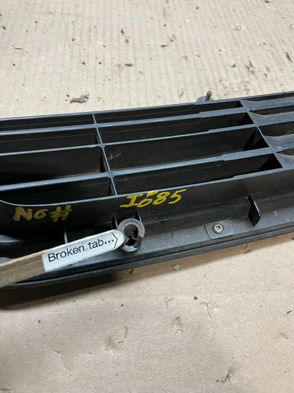 1991 to 1995 Acura Legend Sedan 4Door Front Upper Grill Grille i7685 DG7