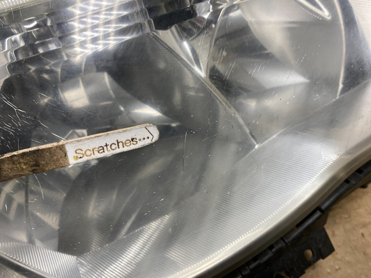 2009 - 2013 Subaru Forester Right Passenger Side Halogen Headlight AH9035 DW3