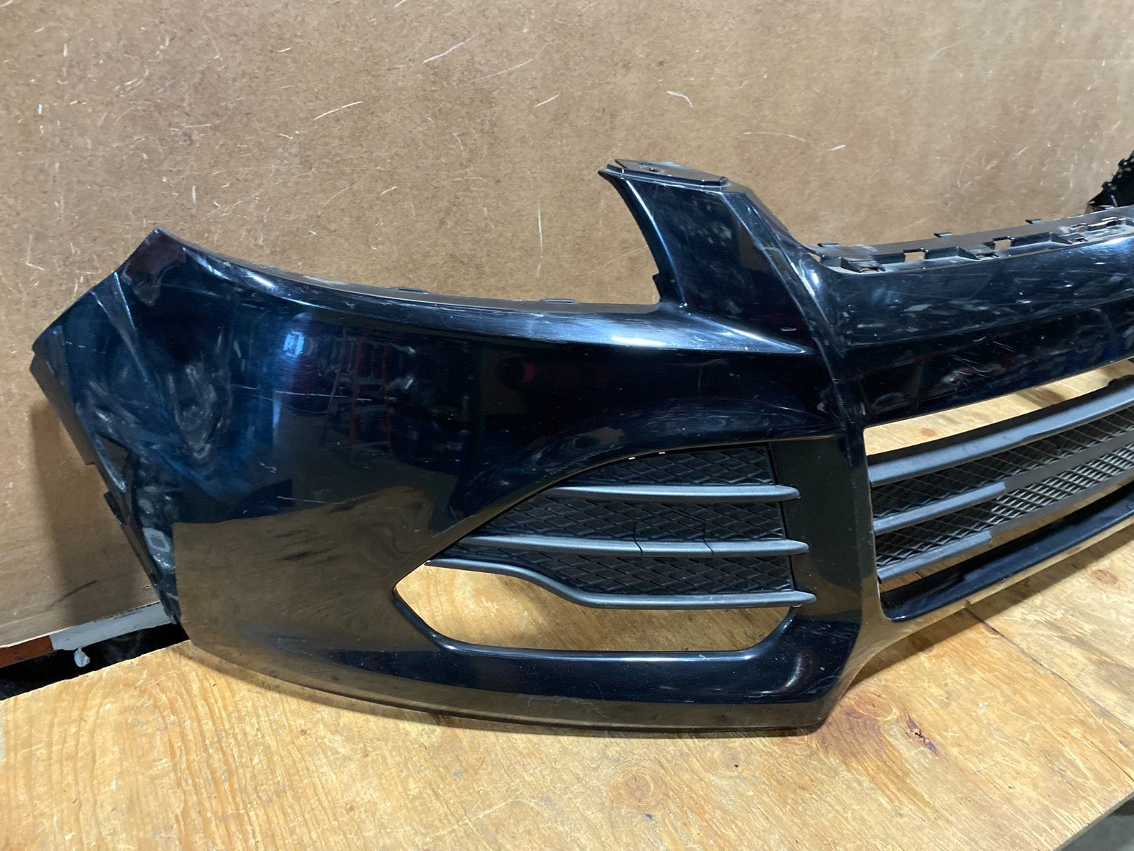 2013 to 2016 Ford Escape Front Bumper Cover X9757 PS1