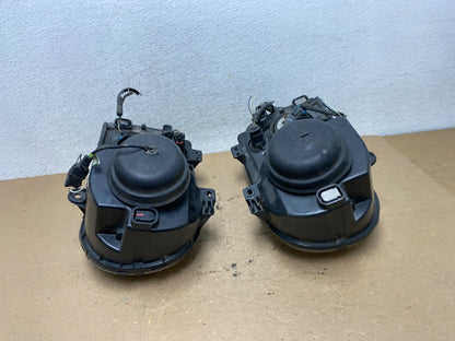 2005 to 2010 Chrysler 300C Left+Right Side Xenon Headlights AF4646 DW12